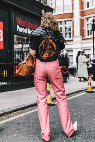 this-colour-dominated-the-street-style-scene-in-2016-2054857