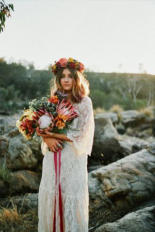 bohemian-wedding-dress-pictures-that-will-blow-you-away-2072401