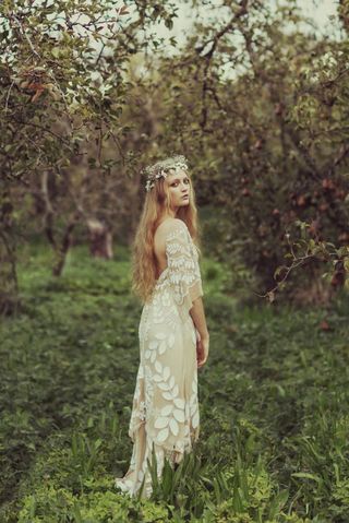 bohemian-wedding-dress-pictures-that-will-blow-you-away-2072403