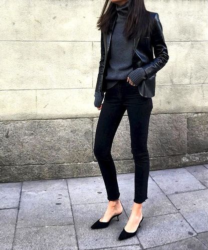 This Street Style Star Shows Us How to Wear Pointed-Toe Shoes | Who ...
