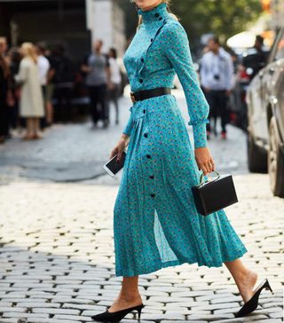 expensive-looking-outfit-formulas-street-style-212607-1520341465092-image