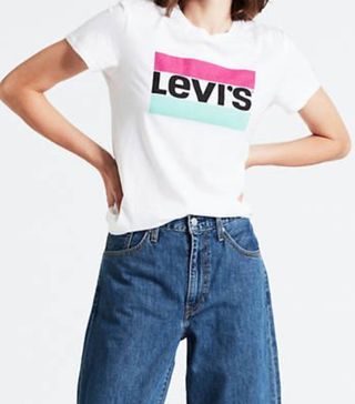 Levi's + T-Shirt