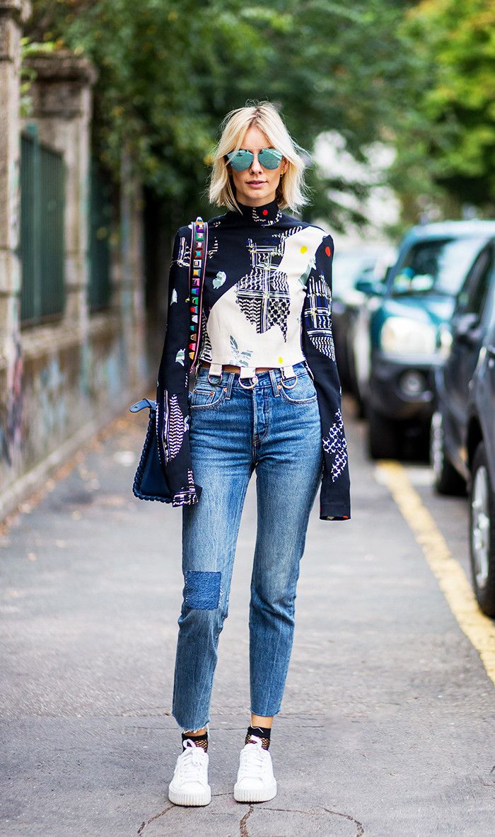 How Fashion Girls Wear Sneakers With Jeans | Who What Wear