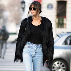 what-was-she-wearing-alessandra-ambrosio-black-furry-jacket-2017-215226-1486117688-square