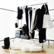 5-items-a-celebrity-stylist-would-remove-from-your-closet-215587-square