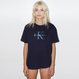 Calvin Klein + Vintage 90s T-Shirt