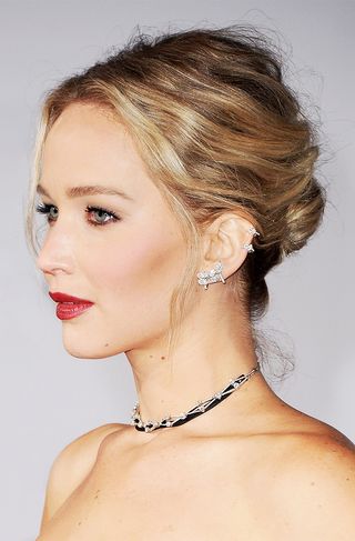 jennifer-lawrence-2088128-1487374698