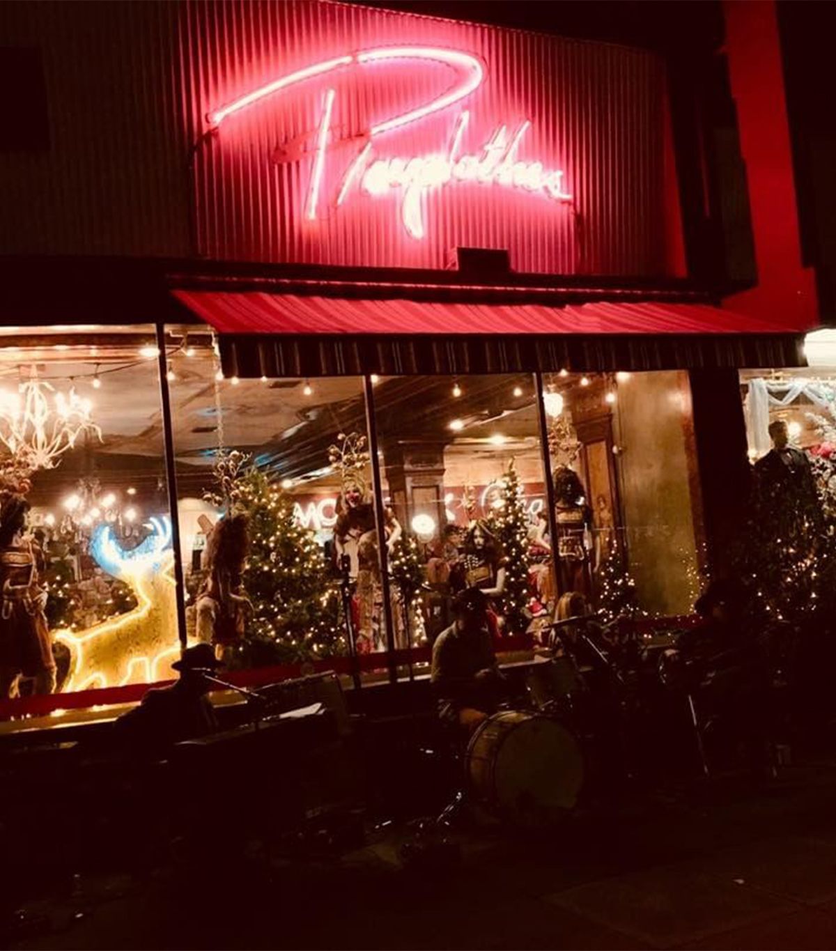 These Are the 8 Best Vintage Stores in L.A. Who What Wear