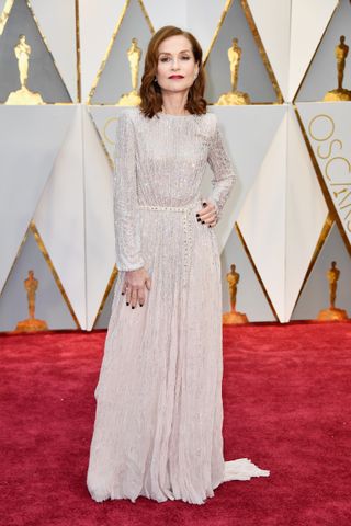 the-only-oscars-red-carpet-looks-you-need-to-see-2154820