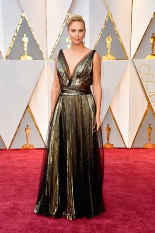 the-only-oscars-red-carpet-looks-you-need-to-see-2154838