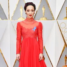 the-only-oscars-red-carpet-looks-you-need-to-see-217352-square