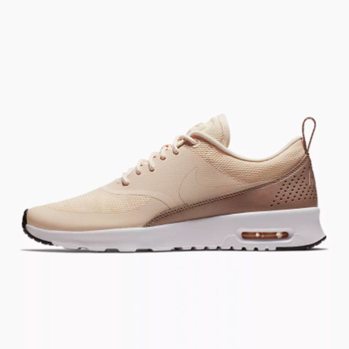 intersport air max thea