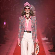 the-5-trends-gucci-wants-you-to-try-for-spring-217441-square