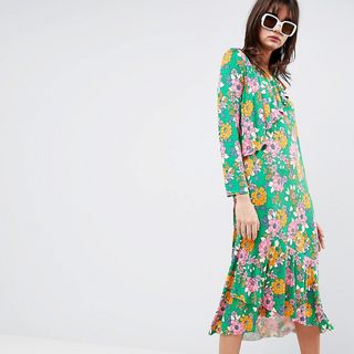 ASOS Design + Relaxed Tea Dress in Bold Floral Print