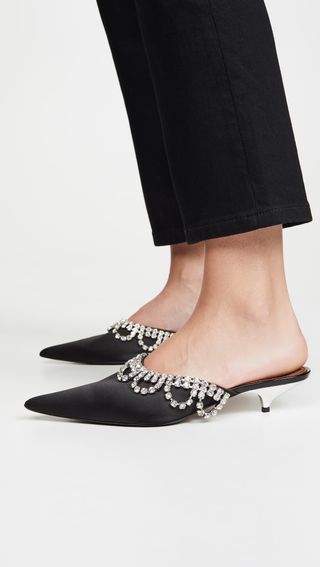 Area + Scalloped Crystal a Mules