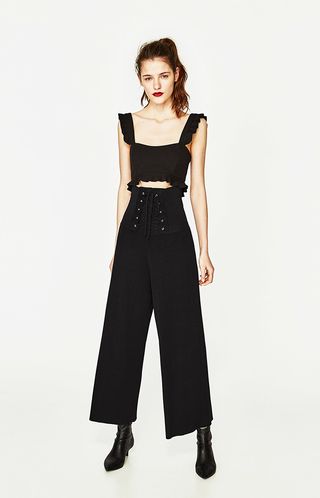 thanks-for-showing-us-how-to-wear-this-confusing-trend-zara-2189991