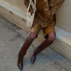 what-to-wear-with-brown-boots-221551-1611870633159-square