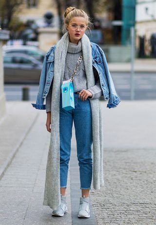 how-to-wear-double-denim-221913-1512737402498-image