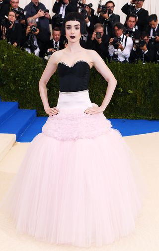 met-gala-2017-every-red-carpet-look-you-need-to-see-2230819