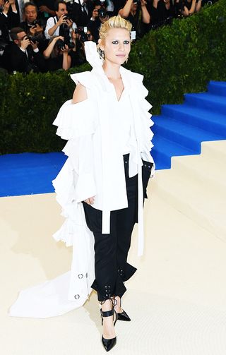 met-gala-2017-every-red-carpet-look-you-need-to-see-2230874