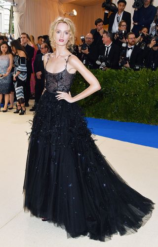 met-gala-2017-every-red-carpet-look-you-need-to-see-2230883
