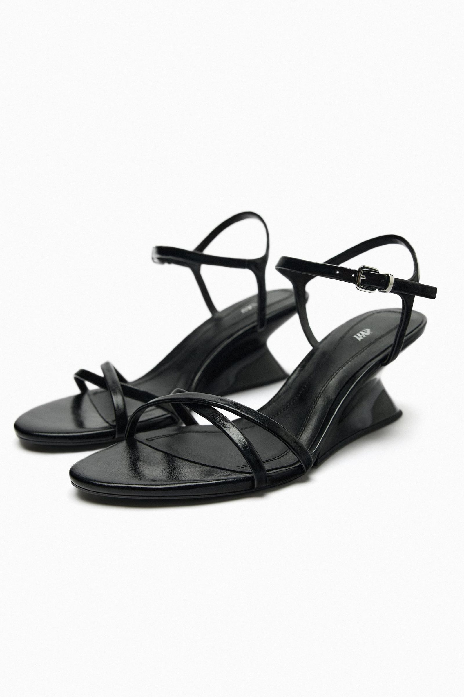 30 Striking Sandals Fashion People Will Love Who What Wear