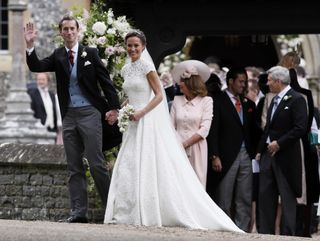 heres-your-first-look-at-pippa-middletons-wedding-dress-2253216