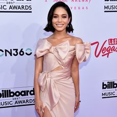 see-the-billboard-music-awards-looks-everyone-is-talking-about-224783-square