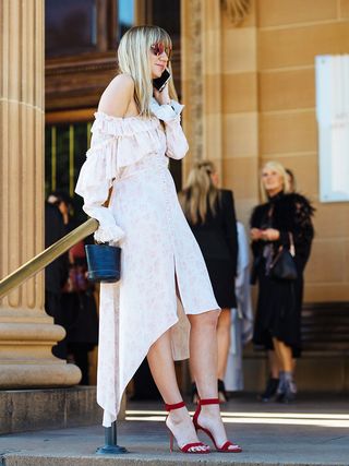 australia-fashion-week-street-style-2017-224792-1495450271445-image
