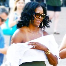 michelle-obamas-newest-vacation-outfit-is-straight-from-a-mall-brand-225013-square