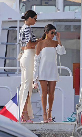 kendall-jenner-cannes-boat-style-225039-1495696039847-image