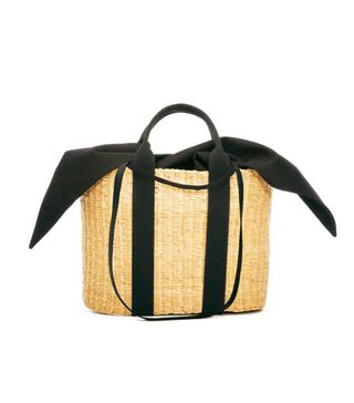 Muuñ + Basket With Black Handles and Black Pouch