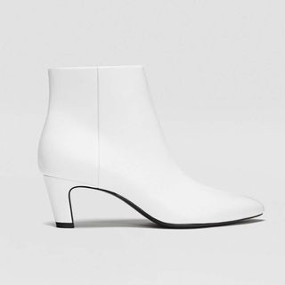 Stradivarius + White Mid-Heel Ankle Boots