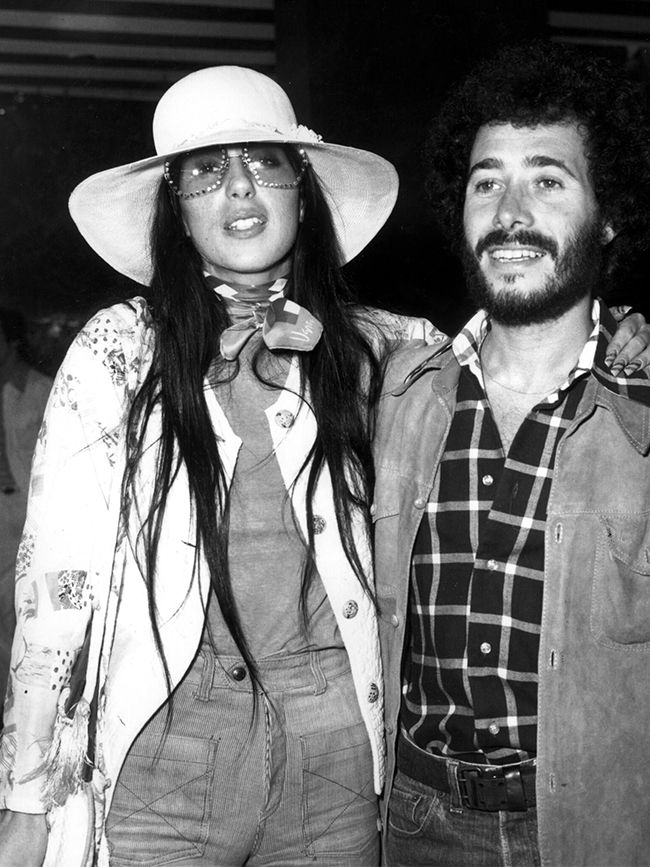 Cher&rsquo;s Retro Style Is Everything Right Now | Who What Wear