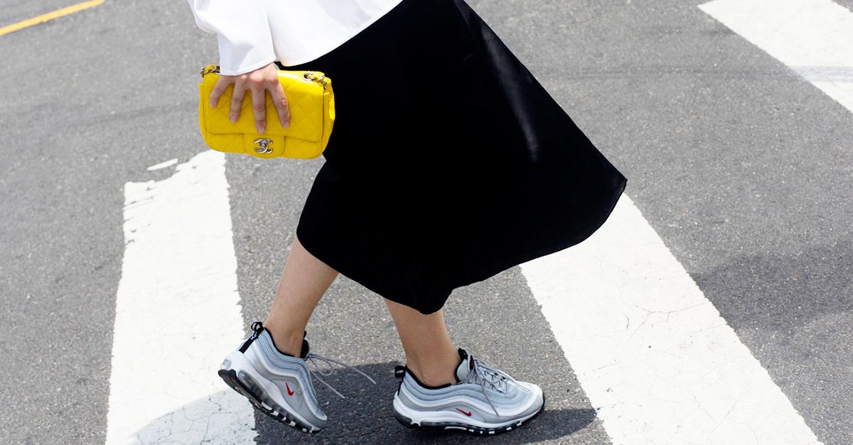 what to wear with nike air max