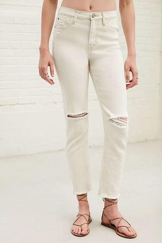 Urban Outfitters + BDG Girlfriend High-Rise Jean in Pavement