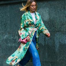 how-to-wear-a-kimono-231472-1501772551125-square