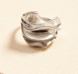 Aureus + Argent + Waves Ring