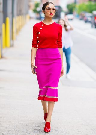 olivia-culpo-pink-skirt-red-sweater-232537-1502782316412-image
