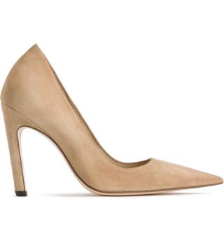 Good American + The Icon Pointed Toe Pump