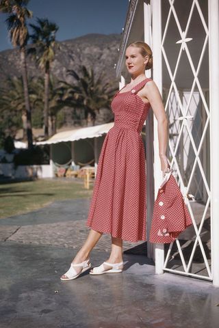 1940s-fashion-234288-1538560963092-image