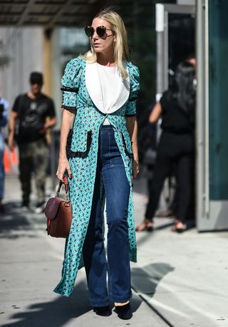 new-york-fashion-week-street-style-september-2017-234885-1505191337981-image