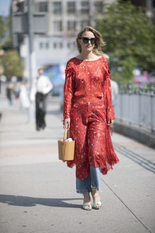 new-york-fashion-week-street-style-september-2017-234885-1505191543770-image