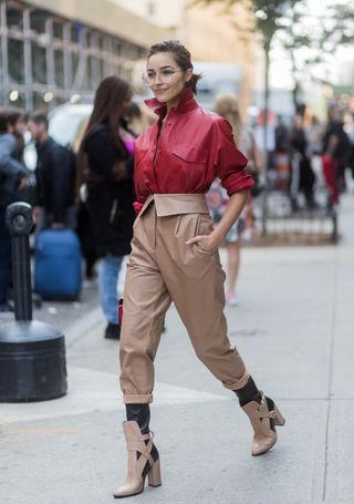 new-york-fashion-week-street-style-september-2017-234885-1505191833893-image