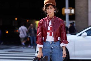 new-york-fashion-week-street-style-spring-2018-235025-1504890330827-image