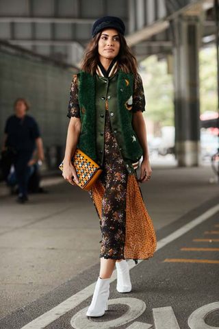 new-york-fashion-week-street-style-spring-2018-235025-1505353008302-image