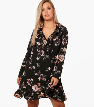 Boohoo + Plus Ruffle Wrap Floral Tea Dress