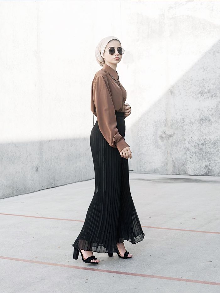 The Best Minimalist Fashion Blogs to Follow | Who What Wear