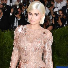 breaking-kylie-jenner-is-reportedly-pregnant-236593-square