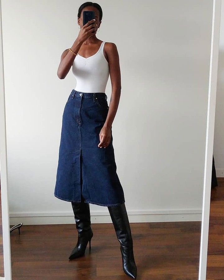 The 8 Denim-Skirt Outfits Fashion Girls Are Wearing | Who What Wear